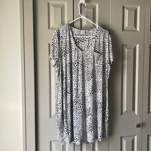Soma Black & White Animal Print Night Gown XL
